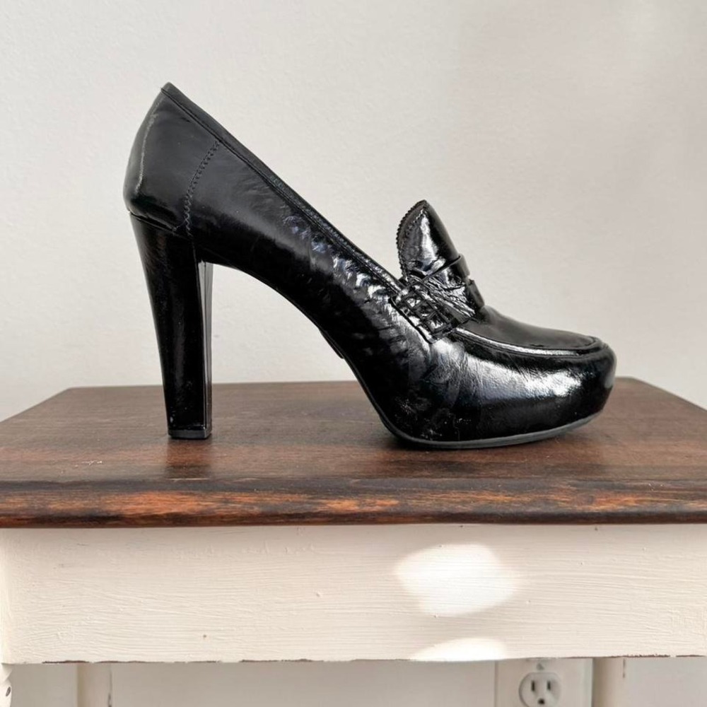 Y2K Patent Leather Loafer Heel size 9.5/10